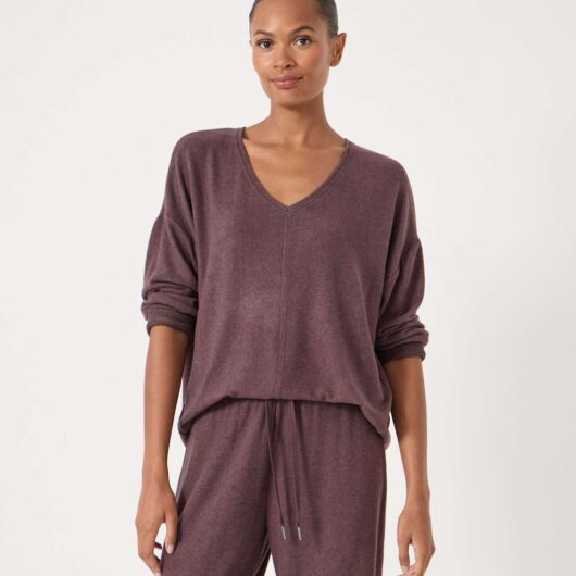 HUSH V-Neck Soft Touch Top Chocolate